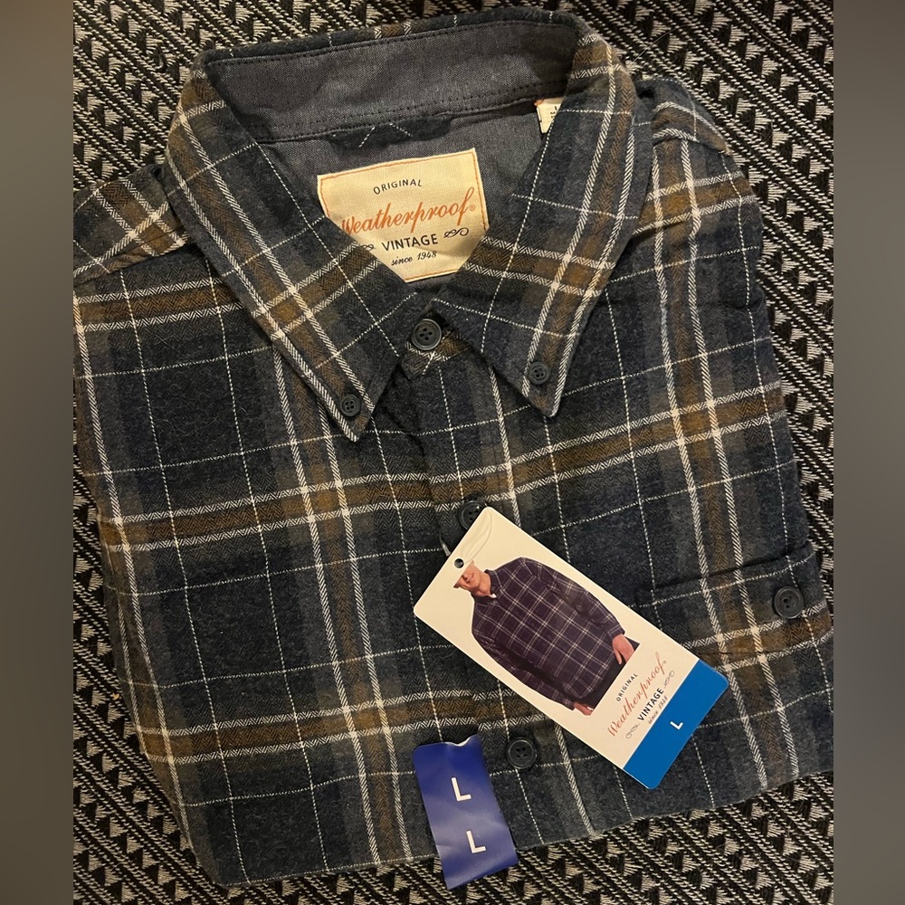 NWT Plaid Flannel Mens Shirt